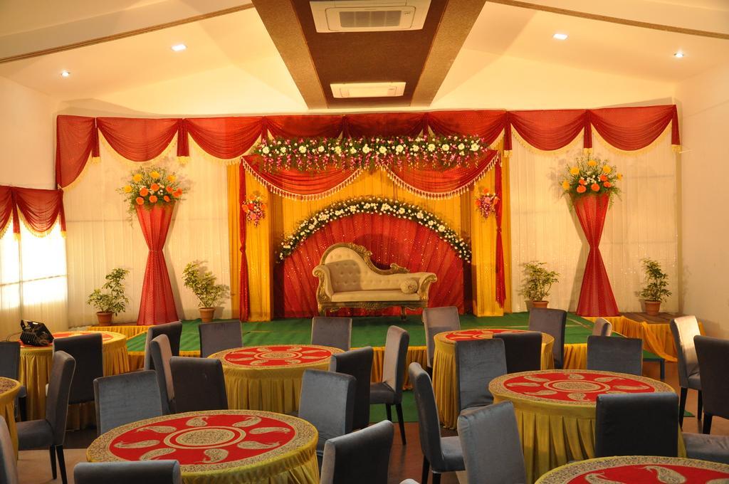 Hotel The Home Tiruppur Exterior foto