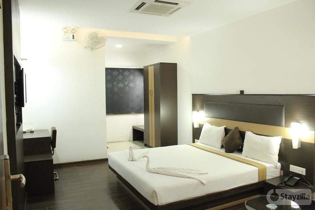 Hotel The Home Tiruppur Exterior foto