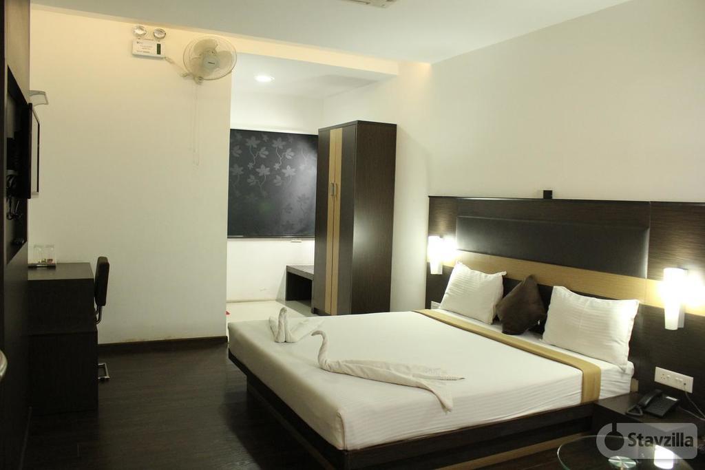 Hotel The Home Tiruppur Exterior foto